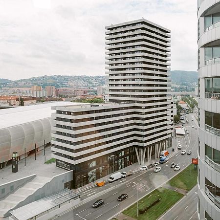 Slavic Spacious Apartment Bratysława Zewnętrze zdjęcie